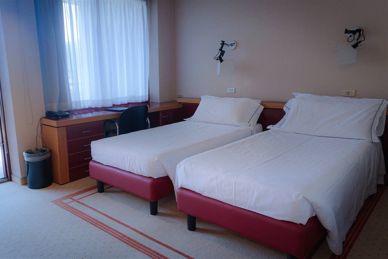 Excel Milano 3 Hotel 4*